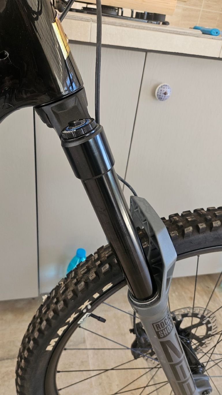 Used Propain Spindrift CF 29 Performance 2023 2023 Mountainbike, Black — image 11 of 12