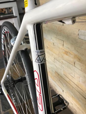 Used Specialized Tarmac SL3 Pro SRAM 2011 2011 Road & Gravel, Weiß — image 3 of 12