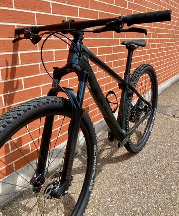 Gebrauchtes Trek Procaliber 9.5 2023 2023 Mountainbike, Schwarz — Bild 9 von 12