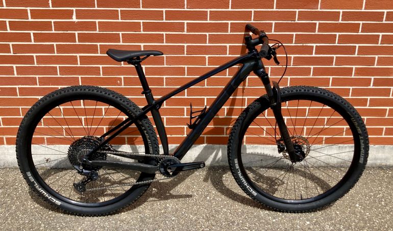 Used Trek Procaliber 9.5 2023 2023 Mountainbike, Black — image 1 of 12