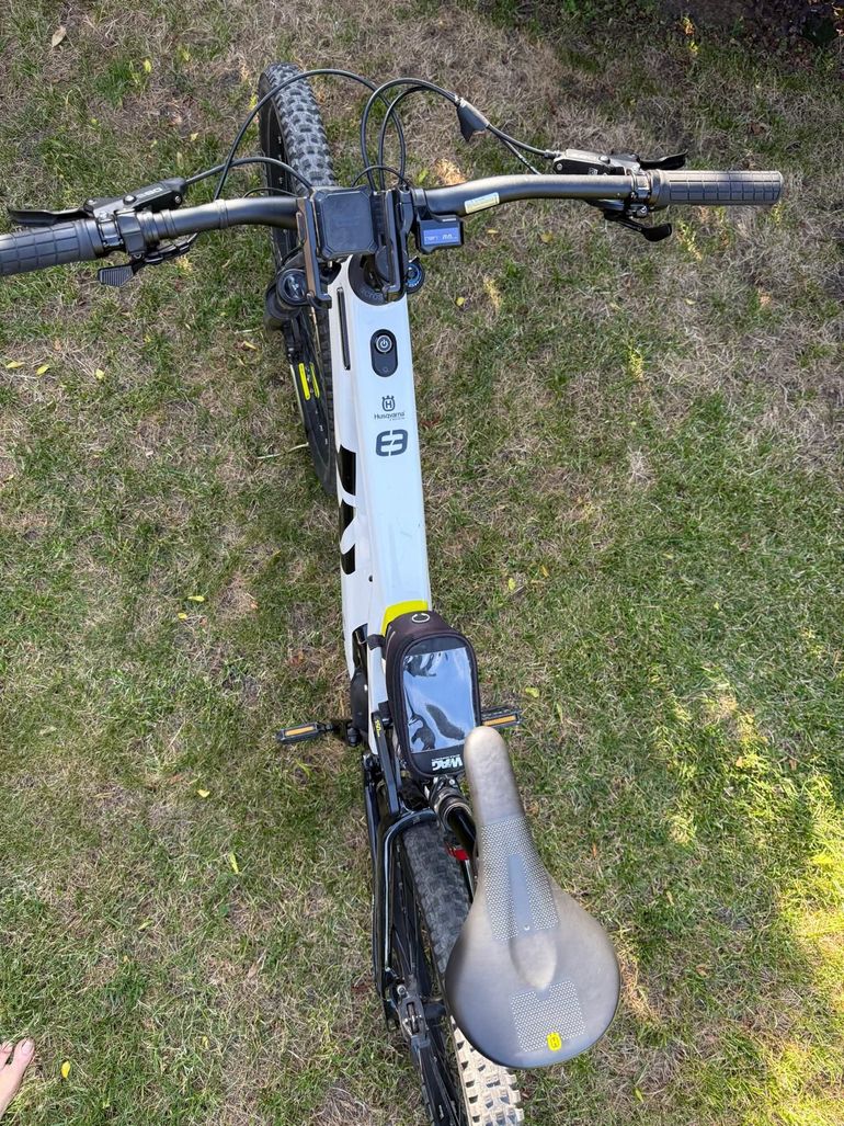 Used Husqvarna Mountain Cross MC4 2023 2023 Mountainbike, White, 27.5 — image 6 of 9