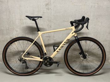 Used Canyon Grail 7 2022 2022 Route & Gravel