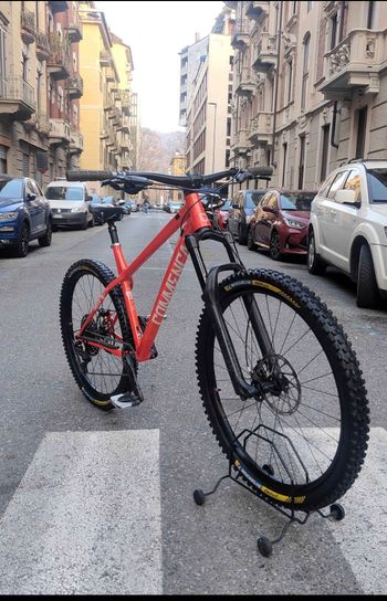 Used Commencal META HT AM RACE 29 2023 2023 Mountainbike — image 2 of 3