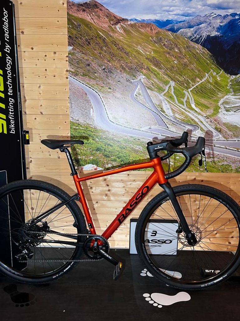 Used Wilier Wilier Jena Hybrid E-Gravel-Bike, Noch Garantie Bis 08/2027 2022 Road & Gravel, Blau — image 9 of 13