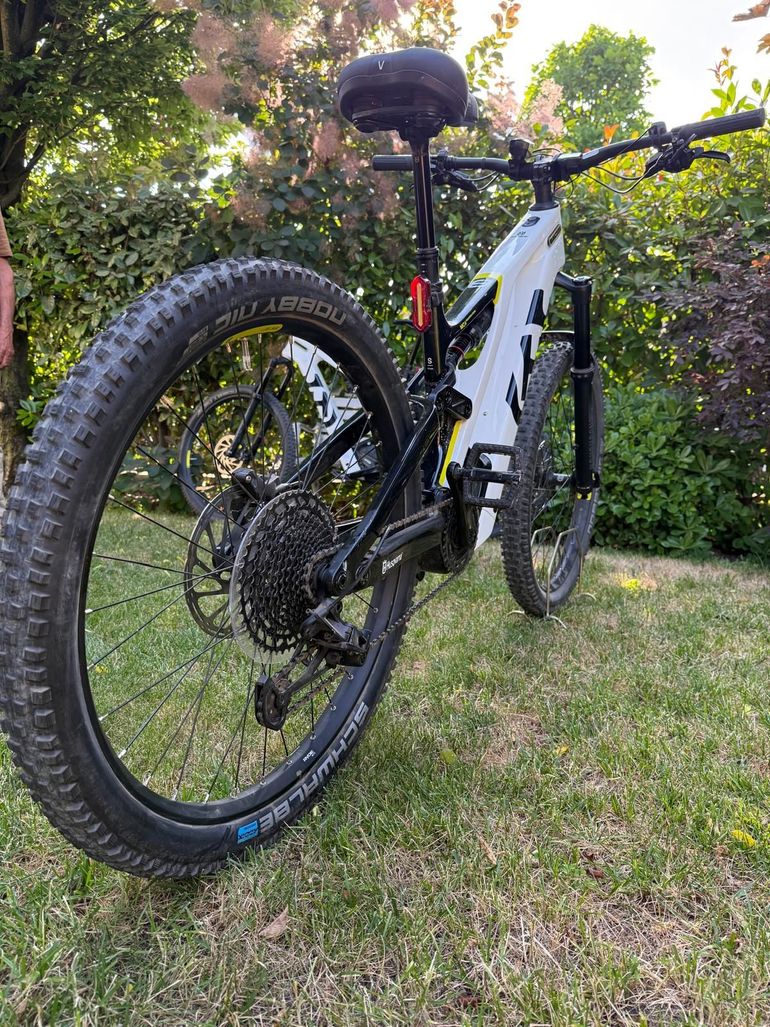 Used Husqvarna Mountain Cross MC4 2023 2023 Mountainbike, White, 27.5 — image 7 of 10