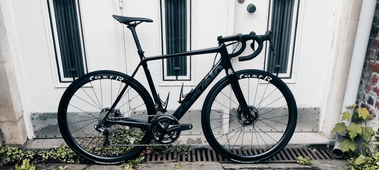 Used Cervélo R3 Shimano Ultegra Di2 2021 Road & Gravel, Schwarz — image 1 of 4