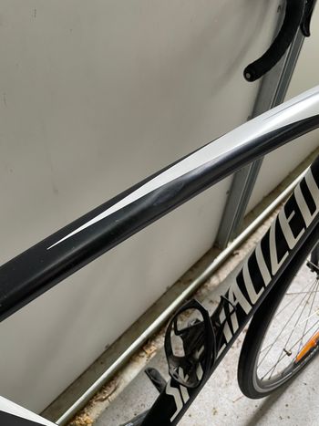 Used Specialized Allez E5 Sport 2016 2016 Road & Gravel, Black — image 5 of 6