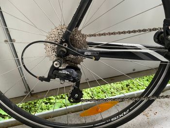 Used Specialized Allez E5 Sport 2016 2016 Road & Gravel, Black — image 3 of 6