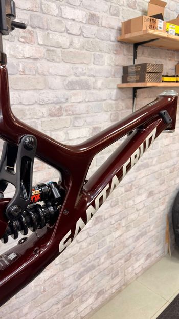 Used Santa Cruz V10 Frame / Carbon CC 2023 Frameset 2023 Mountainbike — image 3 of 5