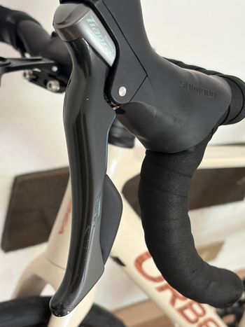 Used Orbea AVANT H40 2025 2025 Road & Gravel — image 4 of 8