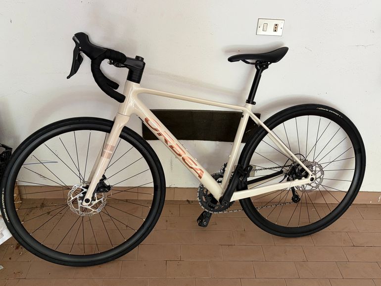 Used Orbea AVANT H40 2025 2025 Road & Gravel — image 2 of 8