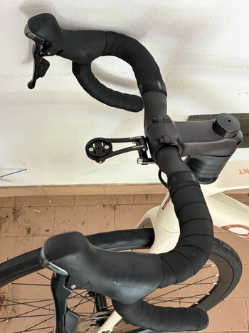 Used Orbea AVANT H40 2025 2025 Road & Gravel — image 3 of 8
