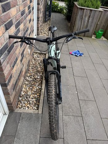 Used Focus JAM 6.8 2024 2024 Mountainbike, Verde — image 8 of 8