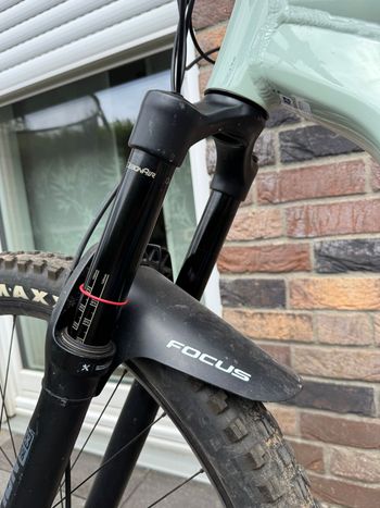 Used Focus JAM 6.8 2024 2024 Mountainbike, Verde — image 6 of 8