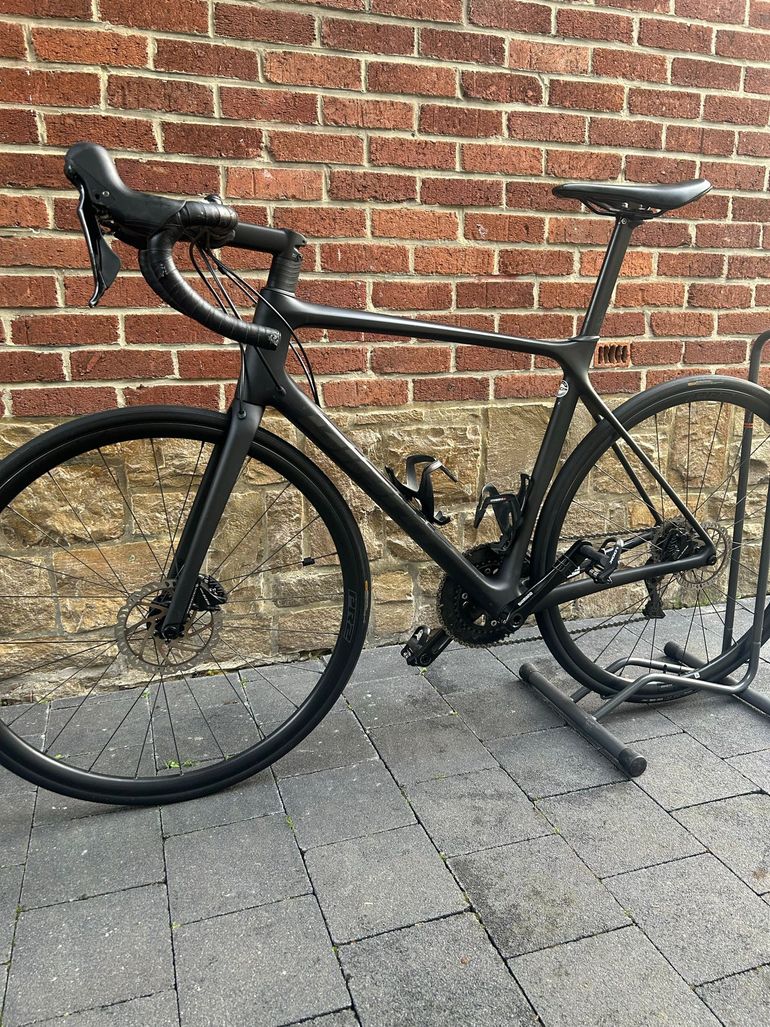 Used Giant TCR Advanced 2 Disc 2021 2021 Road & Gravel, Black — image 8 of 11