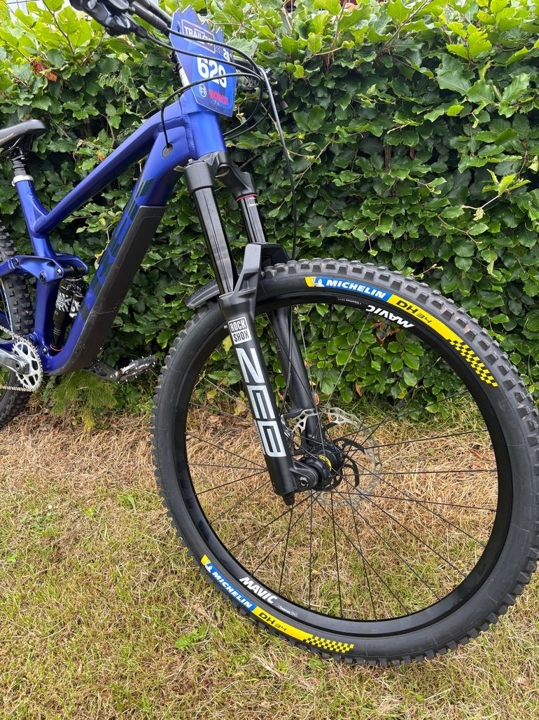 Used Trek Slash 8 Gen 5 2023 2023 Mountainbike, Blau, 29 — image 7 of 7