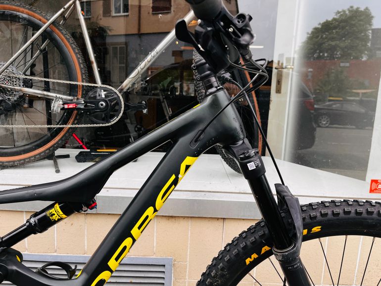 Used Orbea OCCAM H20 LT 2022 2022 Mountainbike, Black — image 10 of 10
