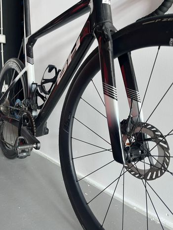 BH Bikes Ultralight Shimano Ultegra Di2 2027 Road & Gravel de segunda mano, Negro — imagen 2 de 5