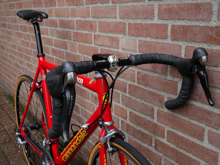 Used Cannondale CAAD3 SAECO - Team Edition 1996 Road & Gravel, Red — image 5 of 10