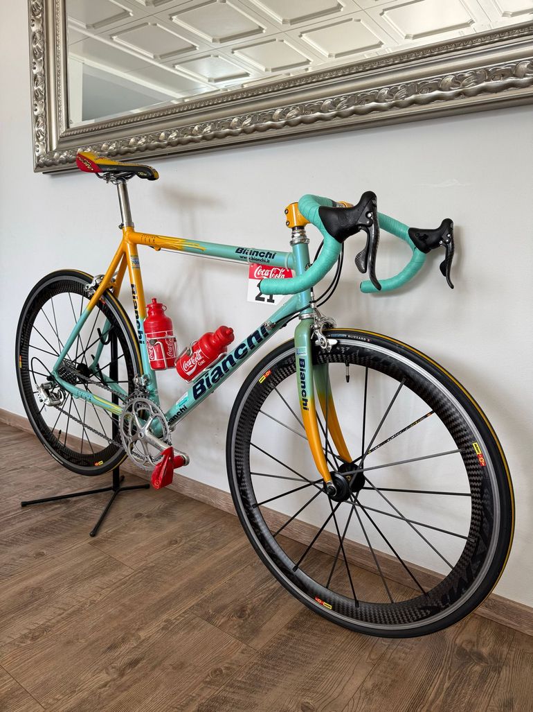Used Bianchi Bianchi Custom Campagnolo Record 1998 Road & Gravel — image 5 of 8