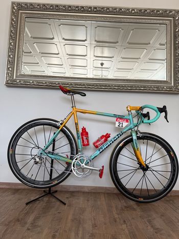 Used Bianchi Bianchi Custom Campagnolo Record 1998 Road & Gravel — image 6 of 8