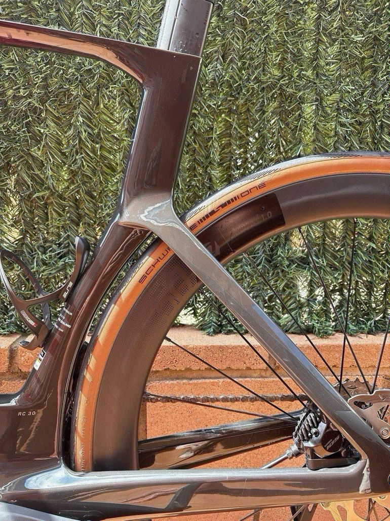 Used Scott Foil Shimano 105 Di2 2023 Road & Gravel, Black — image 16 of 17