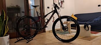 Used Orbea OIZ M-TEAM AXS 2025 2025 Mountainbike — image 3 of 22
