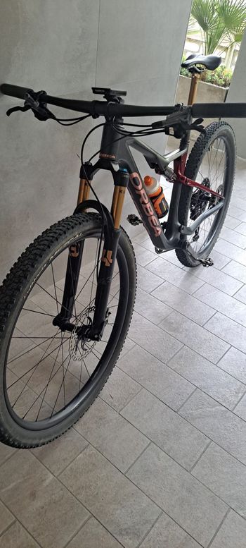 Used Orbea OIZ M-TEAM AXS 2025 2025 Mountainbike — image 7 of 22