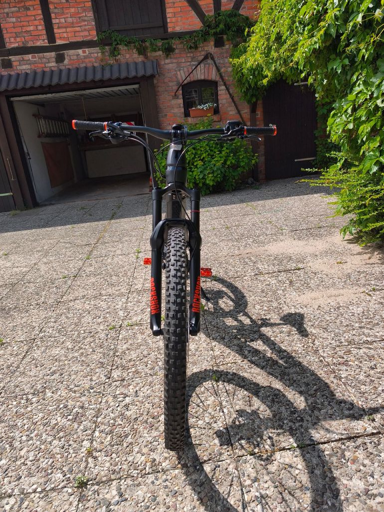 Used BULLS Sonic EVO AM 3 Carbon 2020 2020 Mountainbike, Black, 27.5 — image 2 of 11