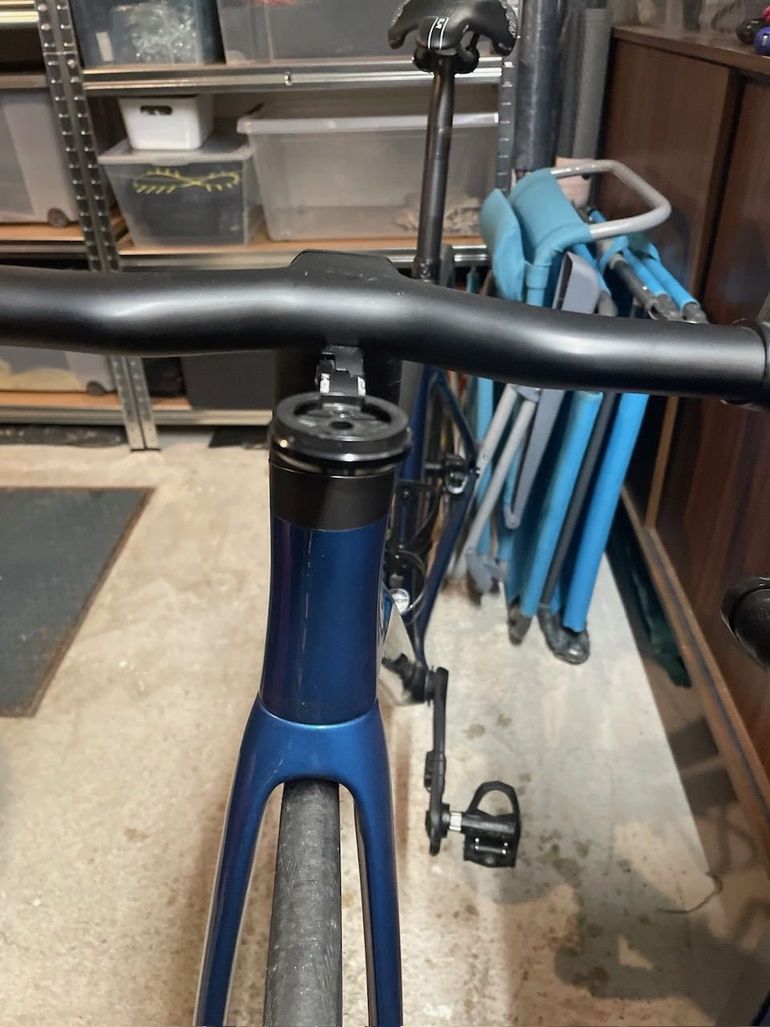 Used Scott Addict RC 20 2021 Road & Gravel — image 2 of 10