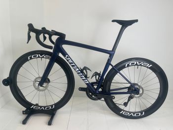 Used Specialized Specialized Tarmac SL8 Pro - Shimano Ultegra Di2 - With Powermeter 2024 Road & Gravel, Blue — image 2 of 18