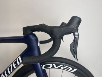 Used Specialized Specialized Tarmac SL8 Pro - Shimano Ultegra Di2 - With Powermeter 2024 Road & Gravel, Blue — image 10 of 18