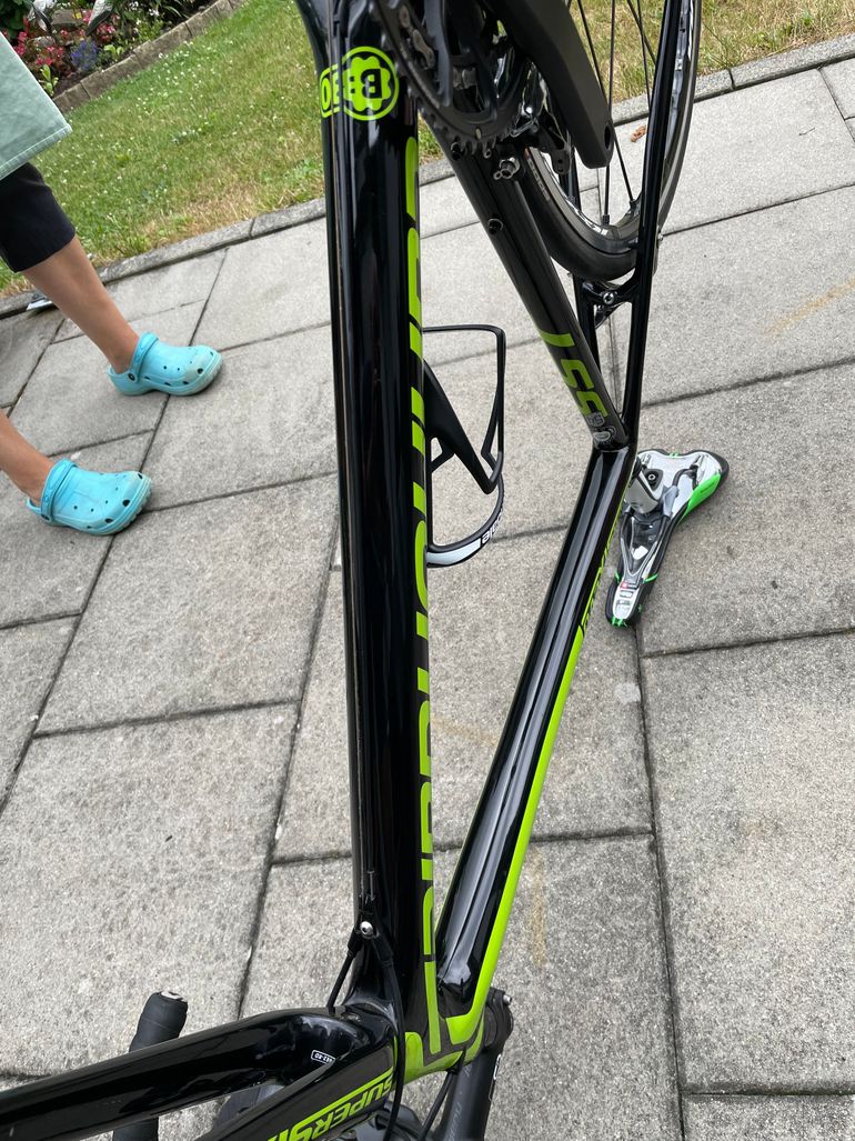 Używany Cannondale Super Six Hi - Mod Ultegra 2017 Road & Gravel — zdjęcie 5 z 9