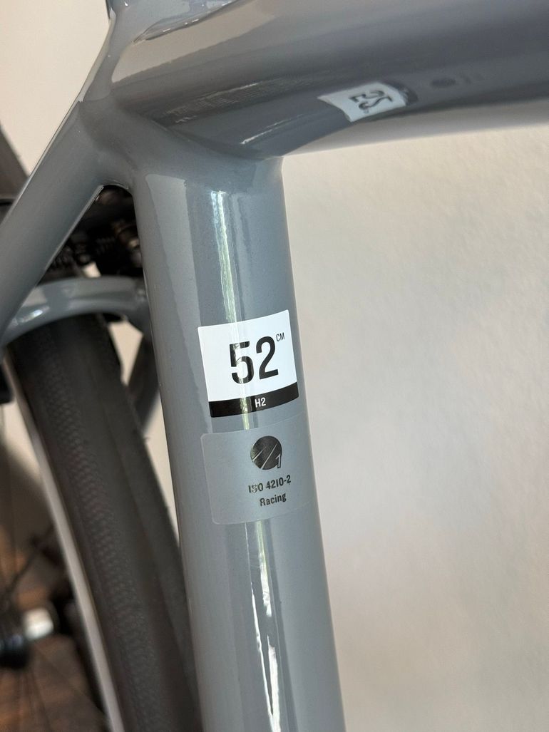 Used Trek Emonda ALR 5 Rim Brake 2022 2022 Road & Gravel, Light Gray — image 7 of 7