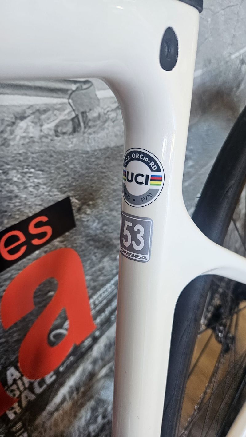 Used Orbea ORCA M20 2021 2021 Road & Gravel, White — image 6 of 7