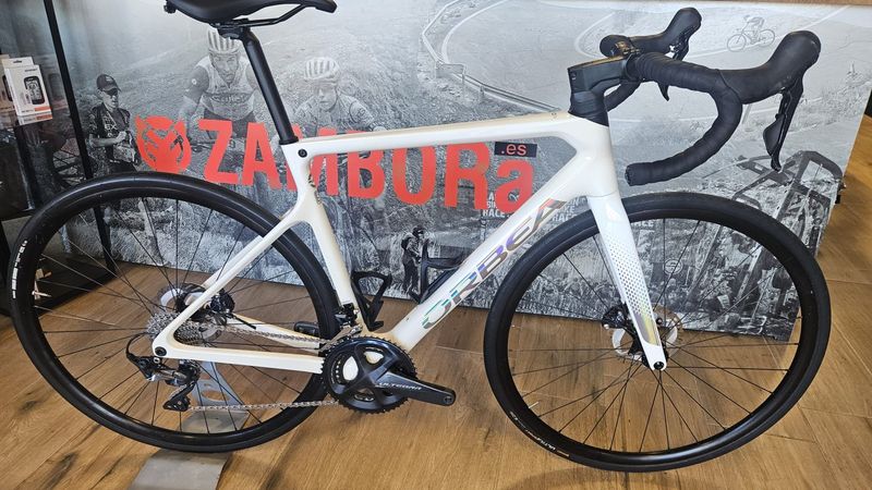 Käytetty Orbea ORCA M20 2021 2021 Road & Gravel