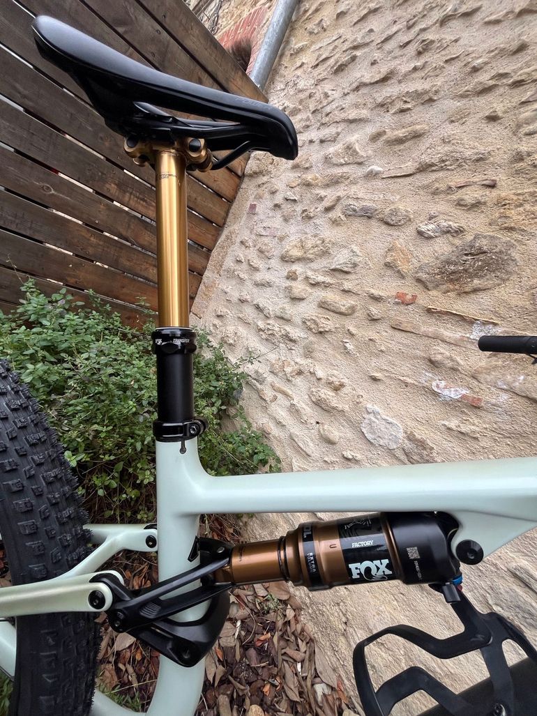 Used Specialized Epic 8 EVO Pro - SRAM X0 AXS, FOX Factory 2024 2024 Mountainbike — image 8 of 13