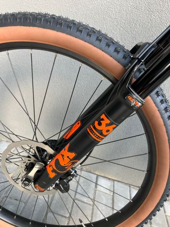 Used Zumbi F-11 29” Zumbi F-11 29” Custom SRAM X01 Eagle 2020 Mountainbike — image 6 of 22
