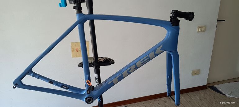 Used Trek Emonda Frameset 2020 Road & Gravel — image 1 of 6