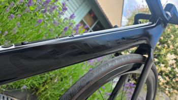 Used Canyon Aeroad CF SLX 7 AXS 2024 2024 Road & Gravel, Black — image 5 of 18