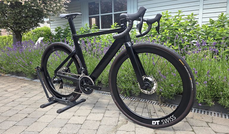 Used Canyon Aeroad CF SLX 7 AXS 2024 2024 Road & Gravel, Black — image 2 of 18