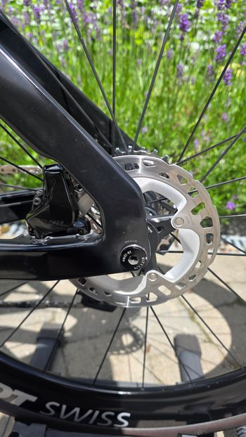 Used Canyon Aeroad CF SLX 7 AXS 2024 2024 Road & Gravel, Black — image 14 of 18