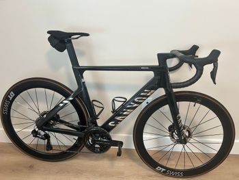 Used Canyon Aeroad CFR Di2 2025 2025 Road & Gravel