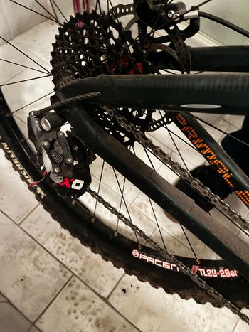 Used Dartmoor Primal Pro 29 2018 2018 Mountainbike, Green — image 5 of 6