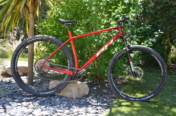 BH Ultimate Shimano Deore XT 2022 MTB usato