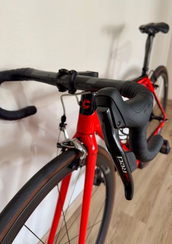 Used Cannondale SuperSix EVO Red eTap 2019 2019 Road & Gravel, Rojo — image 11 of 18