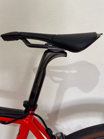 Used Cannondale SuperSix EVO Red eTap 2019 2019 Road & Gravel, Rojo — image 13 of 18