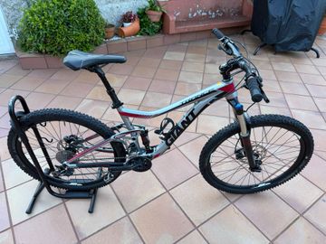 Gebrauchtes Giant Trance 27.5 3 2015 2015 Mountainbike, Hellgrau, 27.5 — Bild 1 von 20
