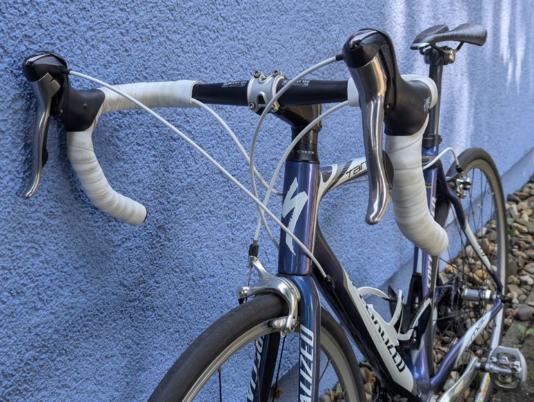 Used Specialized Tarmac Elite Mid-Compact 2012 2012 Road & Gravel, Blue — image 13 of 14