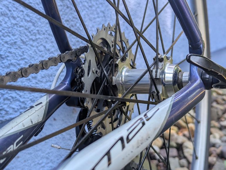 Used Specialized Tarmac Elite Mid-Compact 2012 2012 Road & Gravel, Blue — image 11 of 14